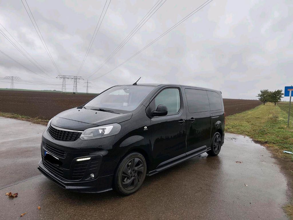 Image of Opel Zafira Life