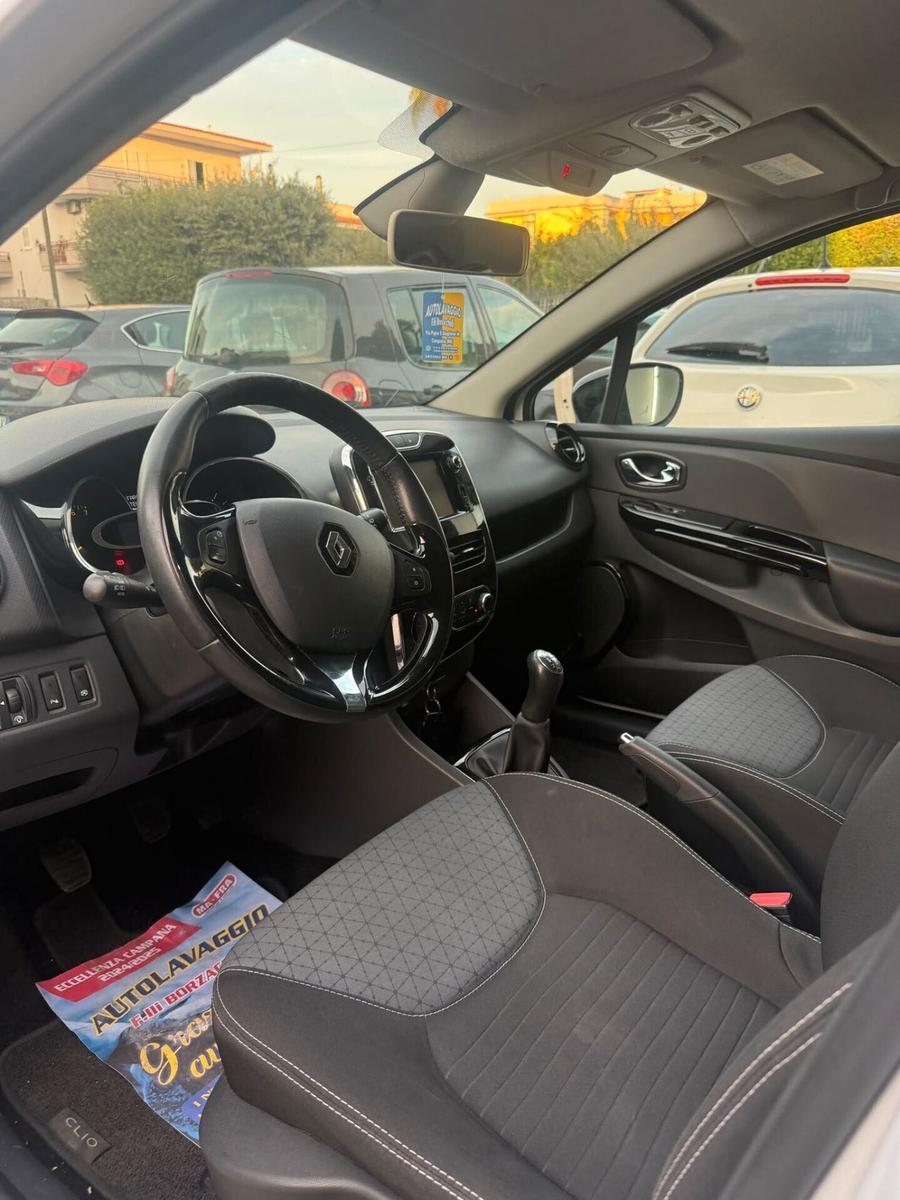 Renault Clio 2015 — photo 6