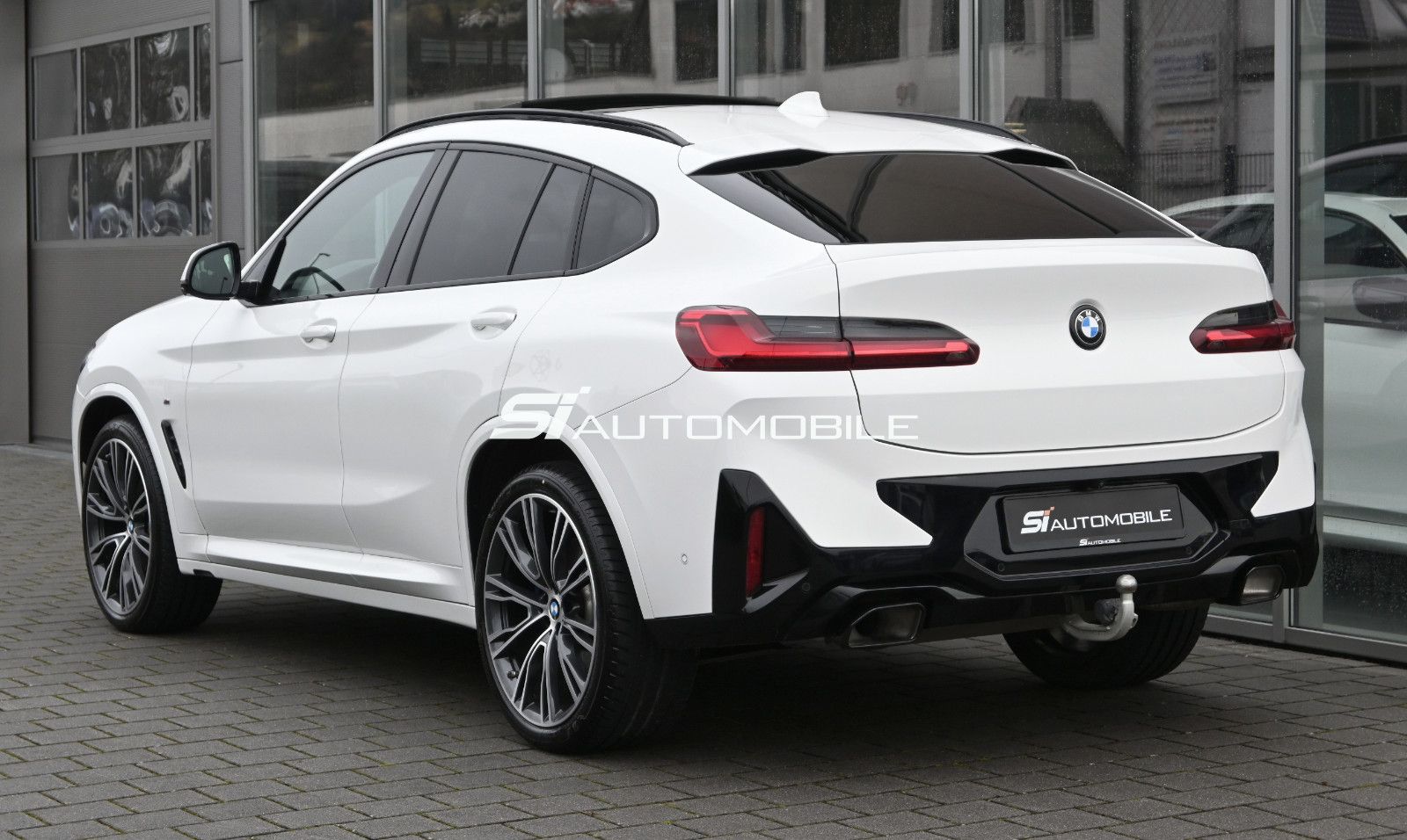 Fahrzeugabbildung BMW X4 xDr. 30d M-Sport °UVP 93.880€°AHK°LASER°STHZ°