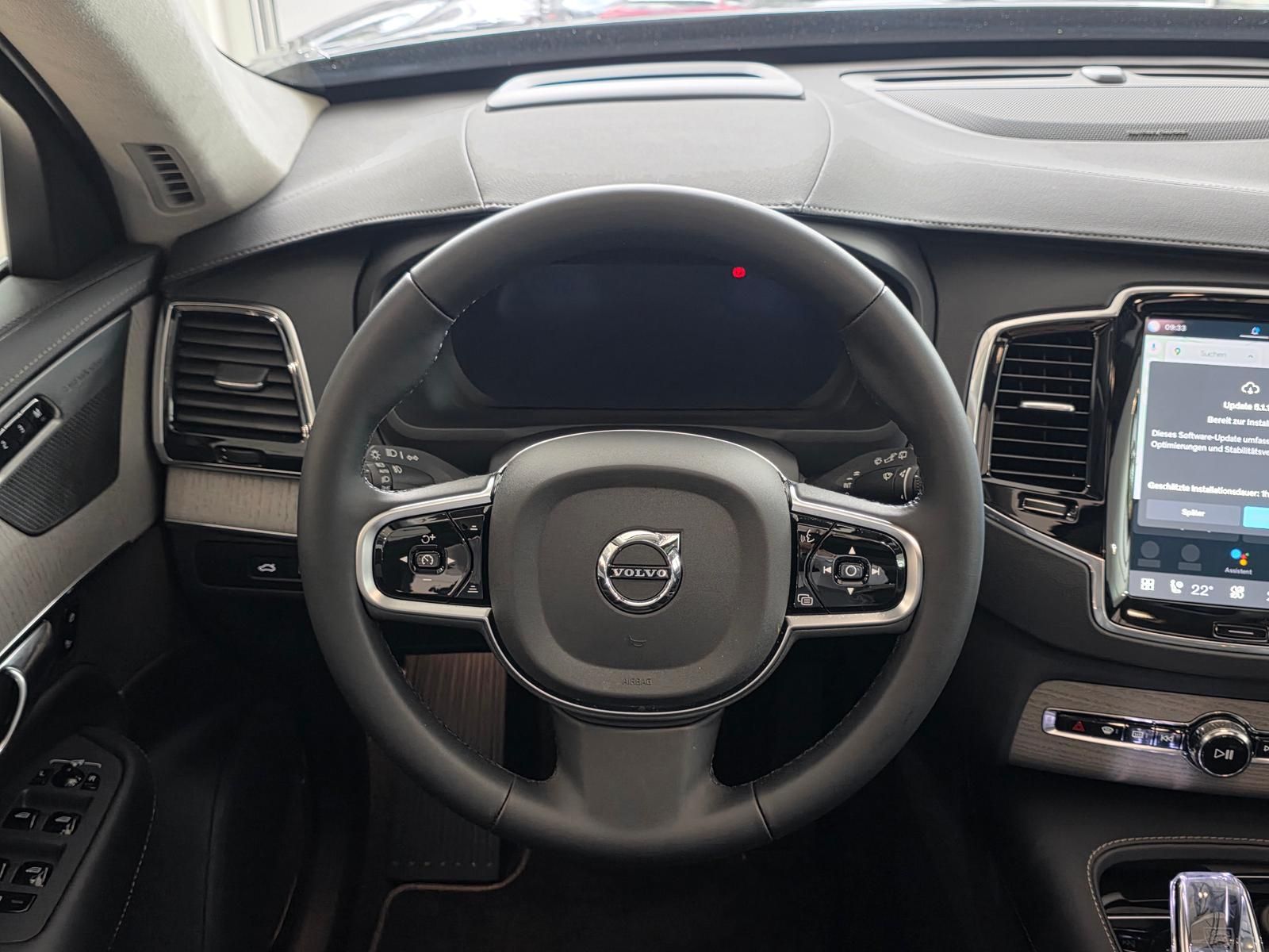 Volvo XC90 Ultra Dark Recharge Plug-In Hybrid AWD foto 9