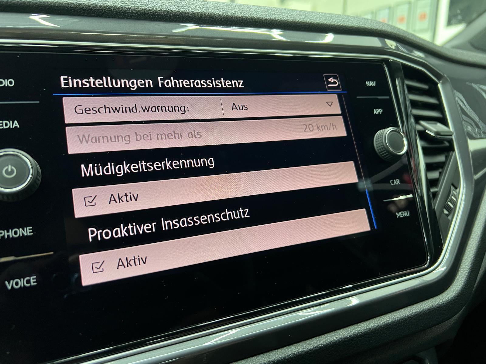 Volkswagen T-Roc 2.0 TSI R-Line 4Motion, Kamera, LED, ACC