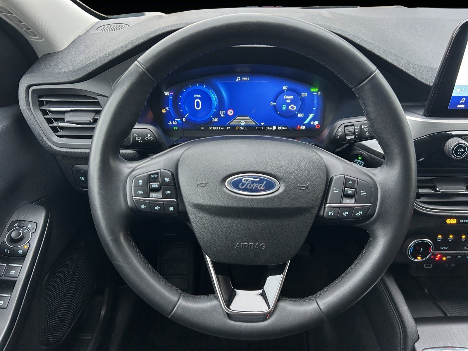 Fahrzeugabbildung Ford Kuga 2.5 PHEV Titanium Aut./ACC/KAMERA/NAVI/SHZ/