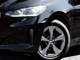 BMW 220 i Active Tourer "Innovationspaket, Anhängerk - BMW 220 Gran Coupé: Automatik
