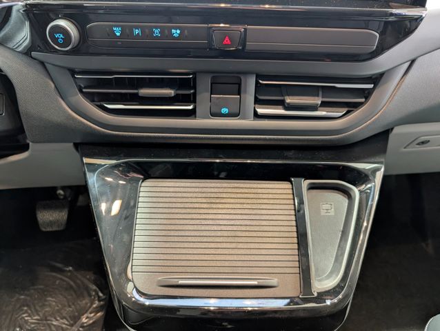 Ford Tourneo Custom Tit. 2.0 L1 AT,19"