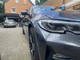 BMW 320d Touring Sport Line Automatik Sport Line - BMW 320 in Duisburg