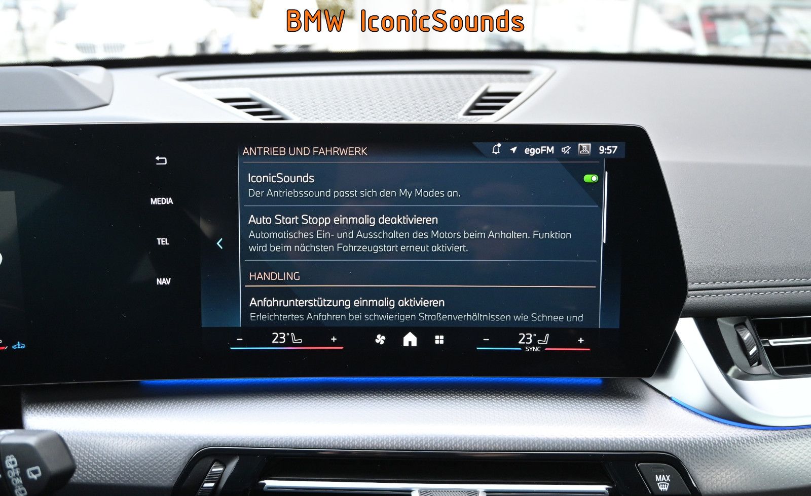 Fahrzeugabbildung BMW X1 xDrive23i M-Sport °ACC°AHK°360°MEMO°HARMAN°