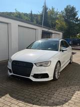 Audi S3 8V Limousine | Grail - Audi S3 8L mit Benzin-Antrieb