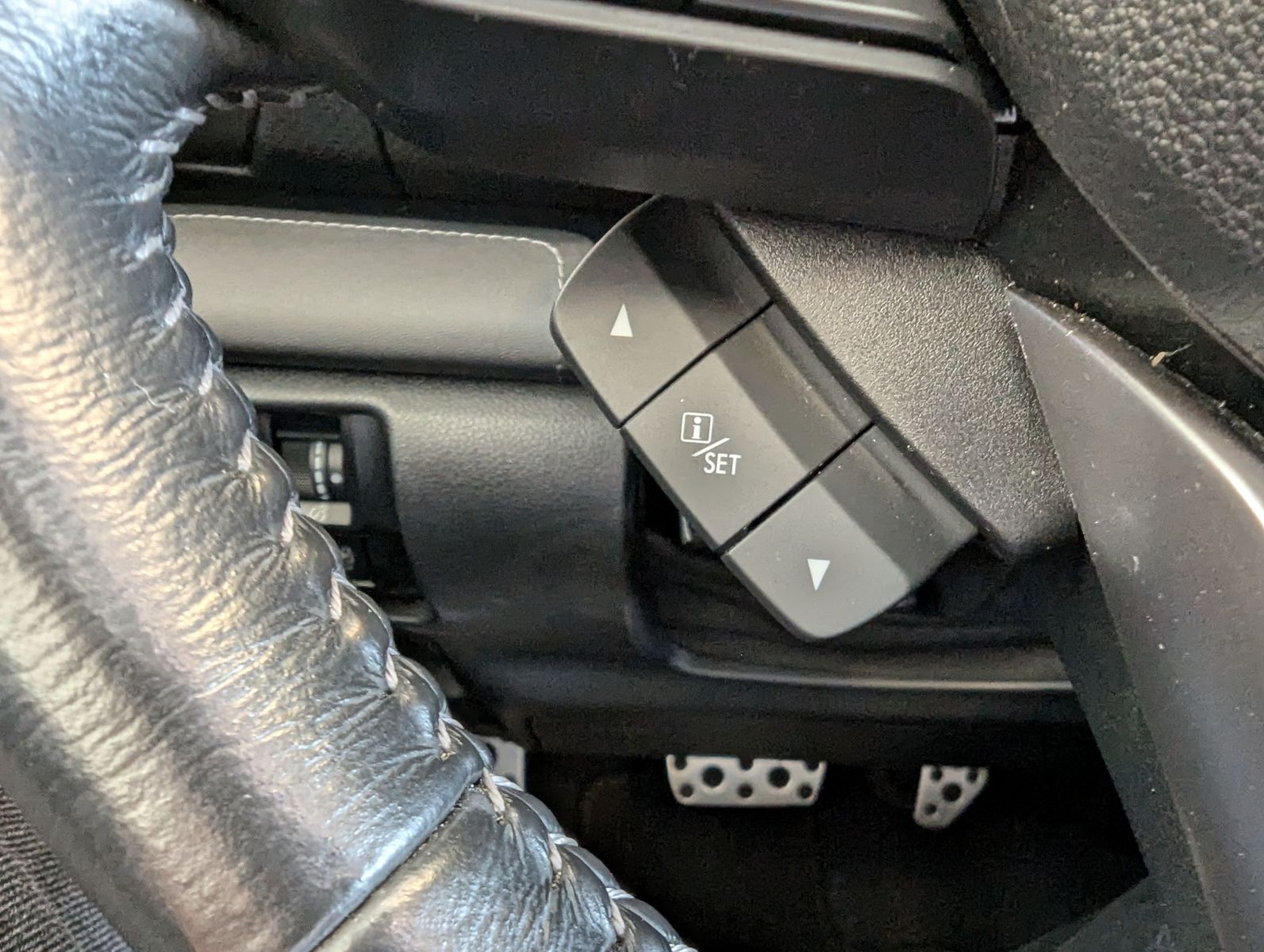 Fahrzeugabbildung Subaru Forester 2.0ie Boxer Pano LED Kamera Pano ACC