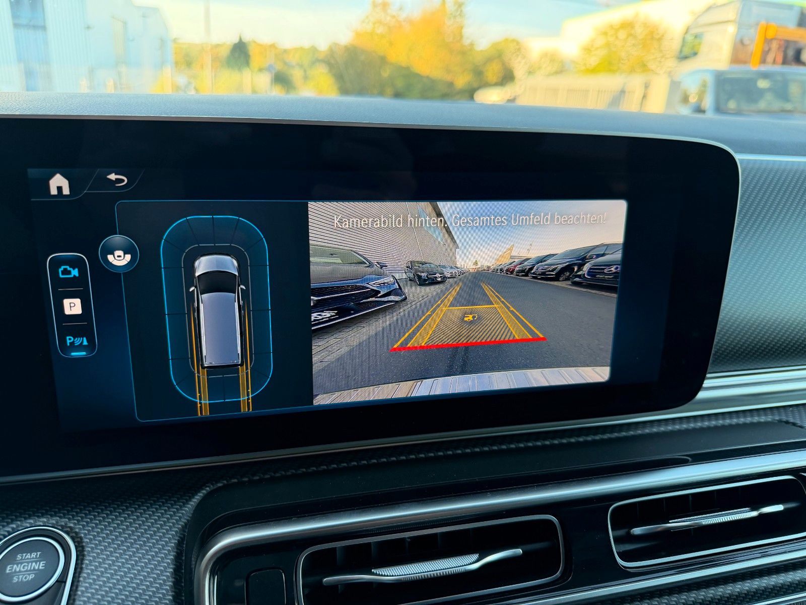 Fahrzeugabbildung Mercedes-Benz V 300 d 4MATIC STYLE AMG DISTRONIC MULTIBEAM
