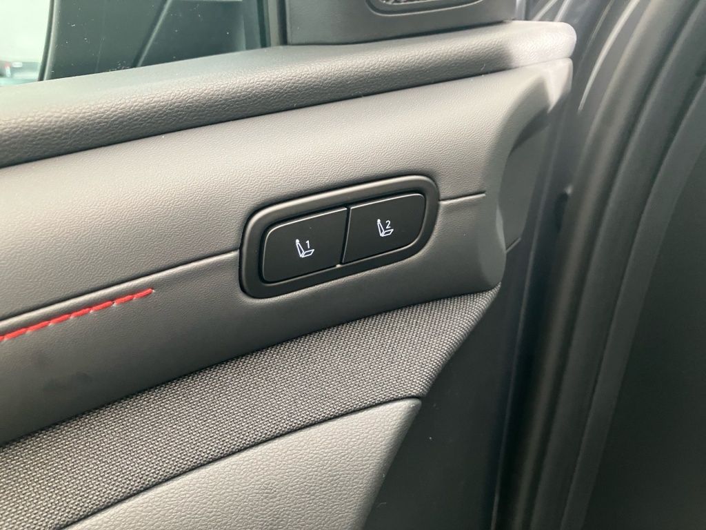 Fahrzeugabbildung Hyundai TUCSON PHEV 1.6 T-GDi 2WD 6-AT N-Line X 4xSHZ