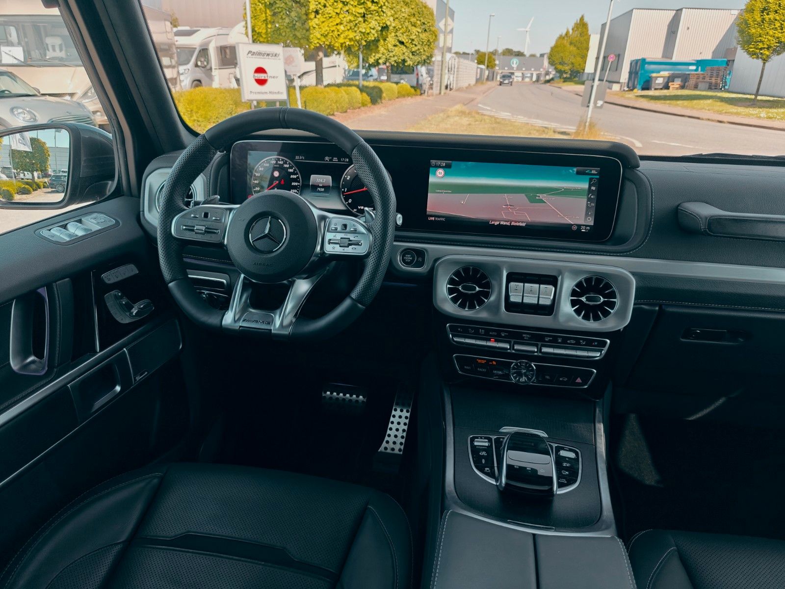 Fahrzeugabbildung Mercedes-Benz G 63 AMG G -Modell Station G 63 AMG