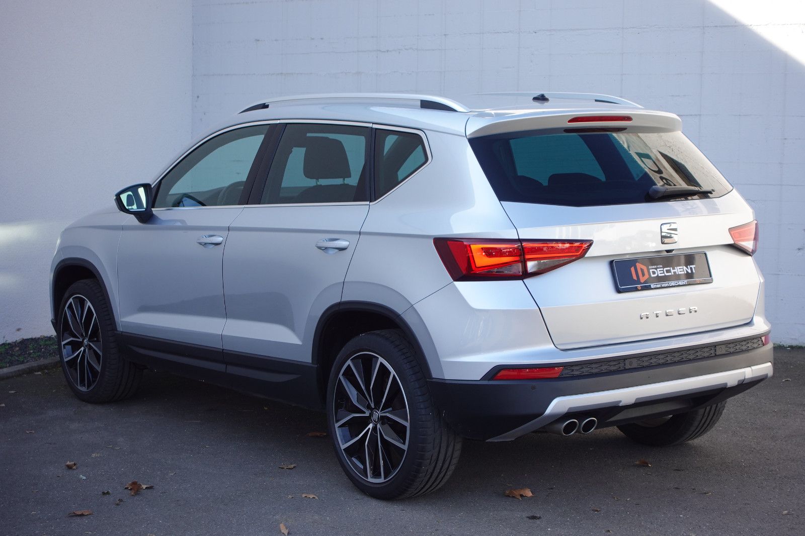 Fahrzeugabbildung SEAT Ateca 1.4TSI Xcellence AHK,Navi,SHZ,Kamera,LED