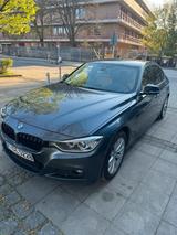 BMW 335i XDrive M-Optik 8 Fach bereift - BMW 335 Gebrauchtwagen in München