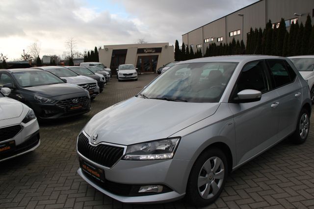 Skoda Fabia Drive 125 mit Klima, Sitzhzg, Einparkhilfe