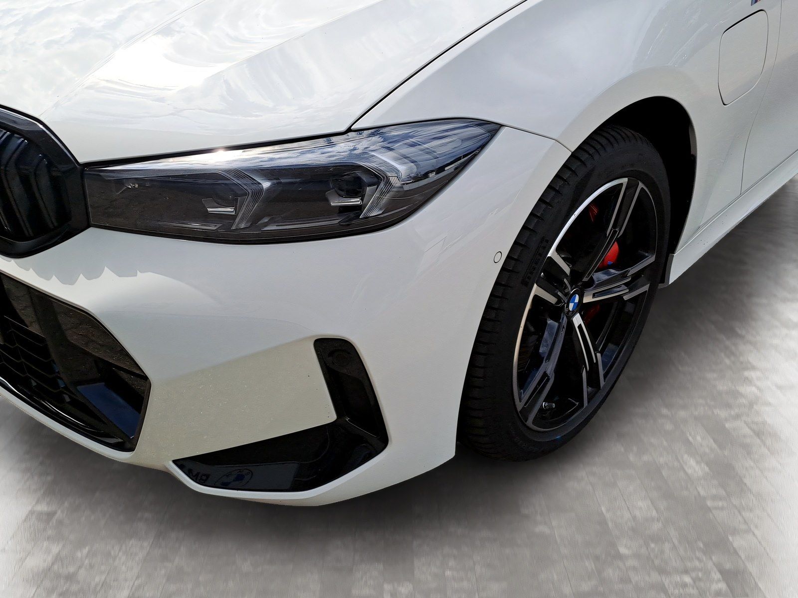 BMW 330 - Bild 12
