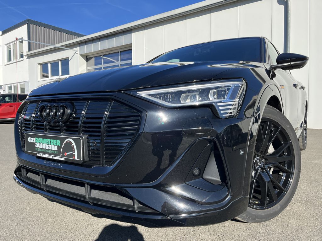 Image of Audi e-tron