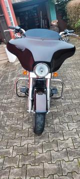 Harley-Davidson Street Glide - CHOPPER