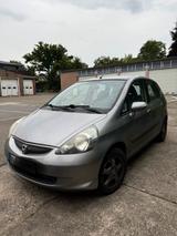 Honda jazz 2005 Automatik - Honda Jazz in Krefeld