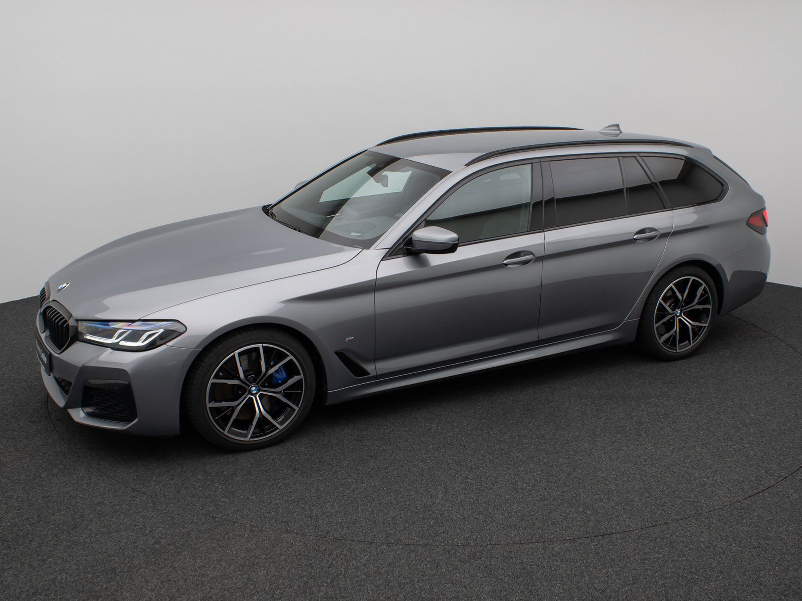 Fahrzeugabbildung BMW 530d xD M Sport Pro Kamera Laser HUD HiFi DAB