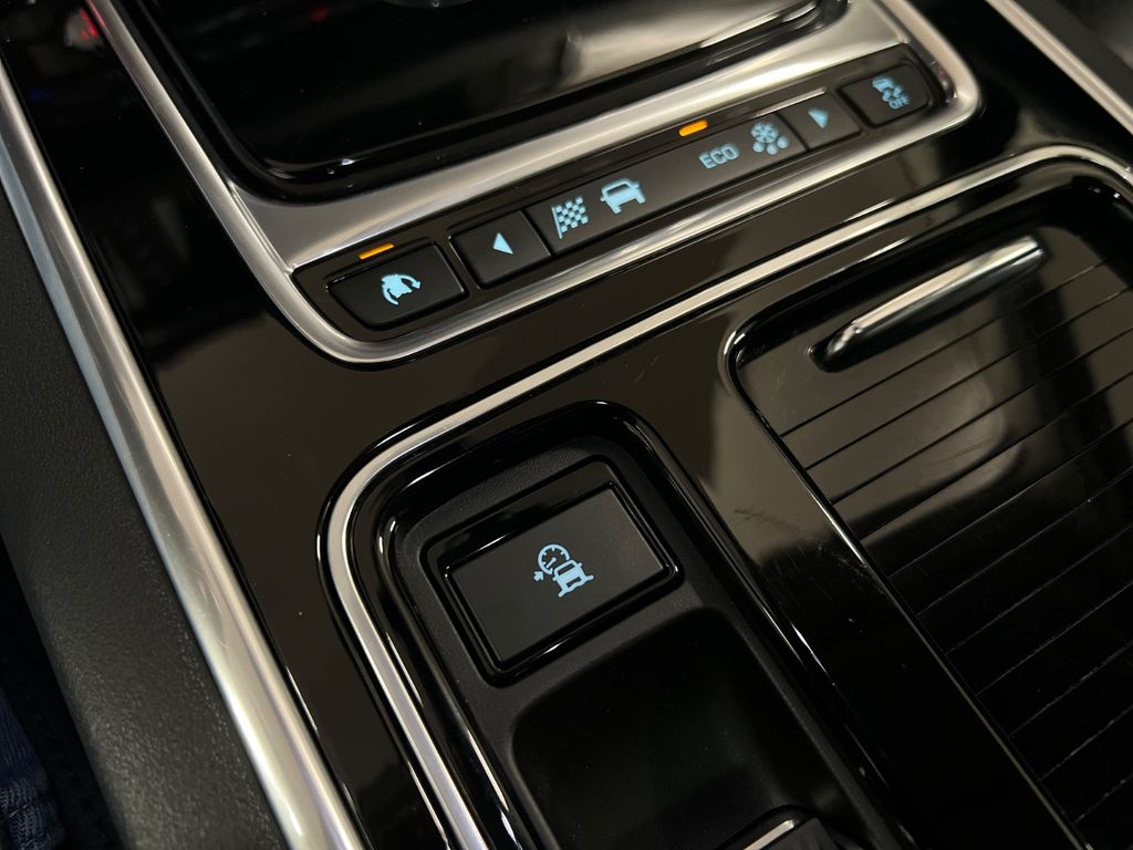 Jaguar XF Prestige/ 1.HAND/ 84.tKM/ 2016/ GARANTIE/ Jaguar XF Prestige/ 1.HAND/ 84.tKM/ 2016/ GARANTIE/