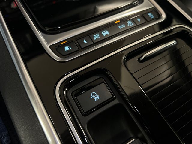 Jaguar XF Prestige/ 1.HAND/ 84.tKM/ 2016/ GARANTIE/ Jaguar XF Prestige/ 1.HAND/ 84.tKM/ 2016/ GARANTIE/