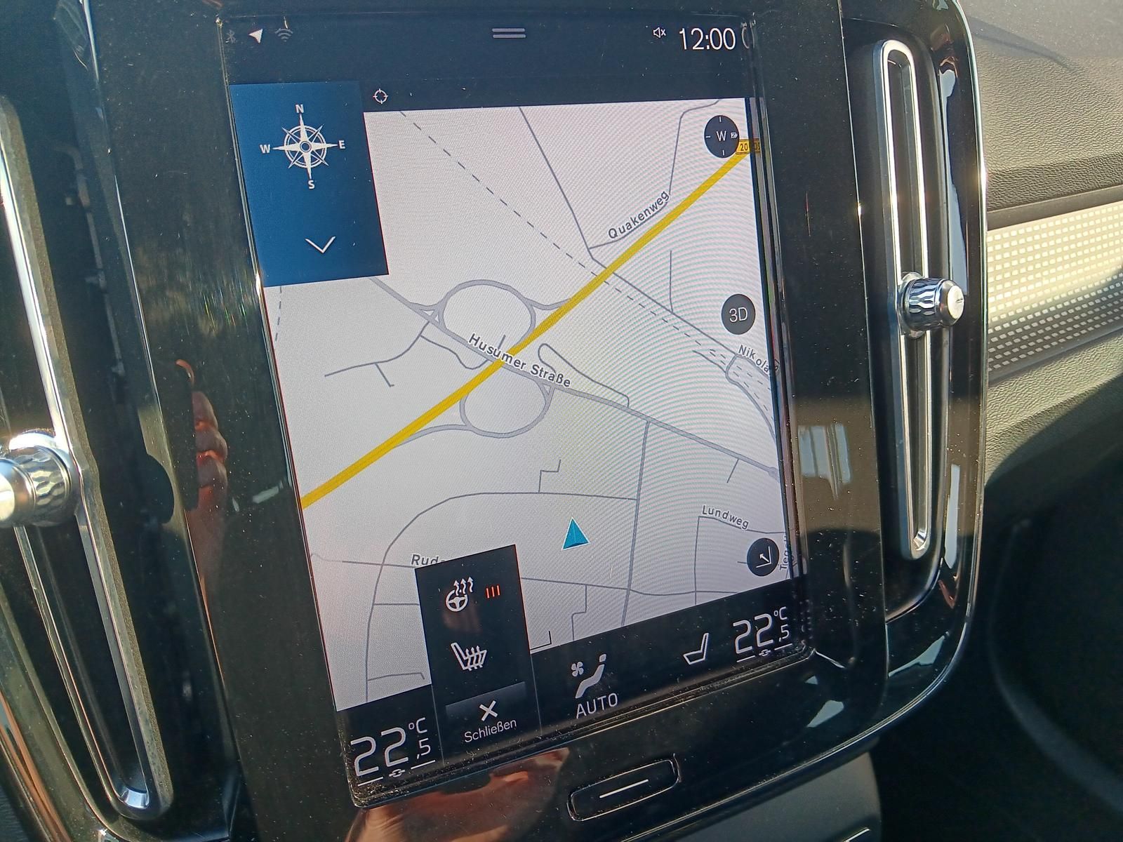 Fahrzeugabbildung Volvo XC40 T4 Recharge R-Design 'AHK ,360-Cam'