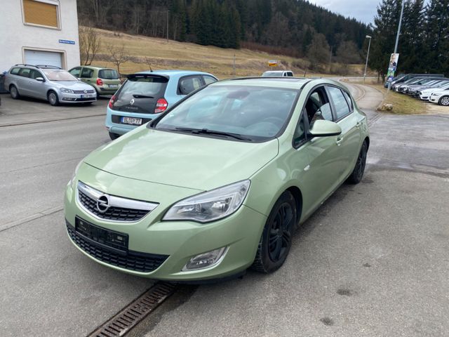 Opel Astra J Lim. 5-trg. Euro5/Klimaauto