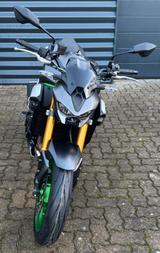 Kawasaki Z 900 SE Grau 2026 - KAWASAKI 900 Z