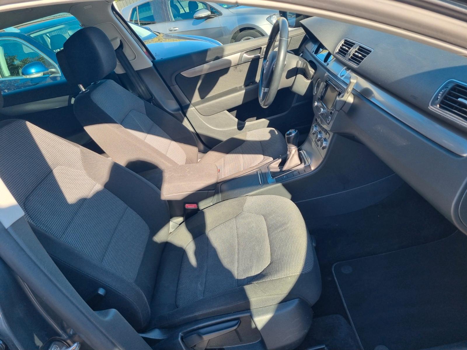 Volkswagen Passat 2014 — photo 9