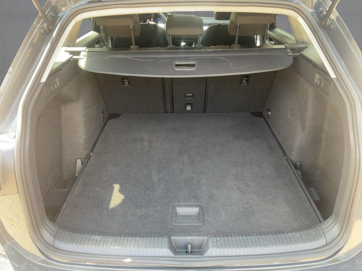 Volkswagen Golf VIII Variant 1.5 TSI LIFE LED+NAVI+ACC+SHZ, миниатюра 14