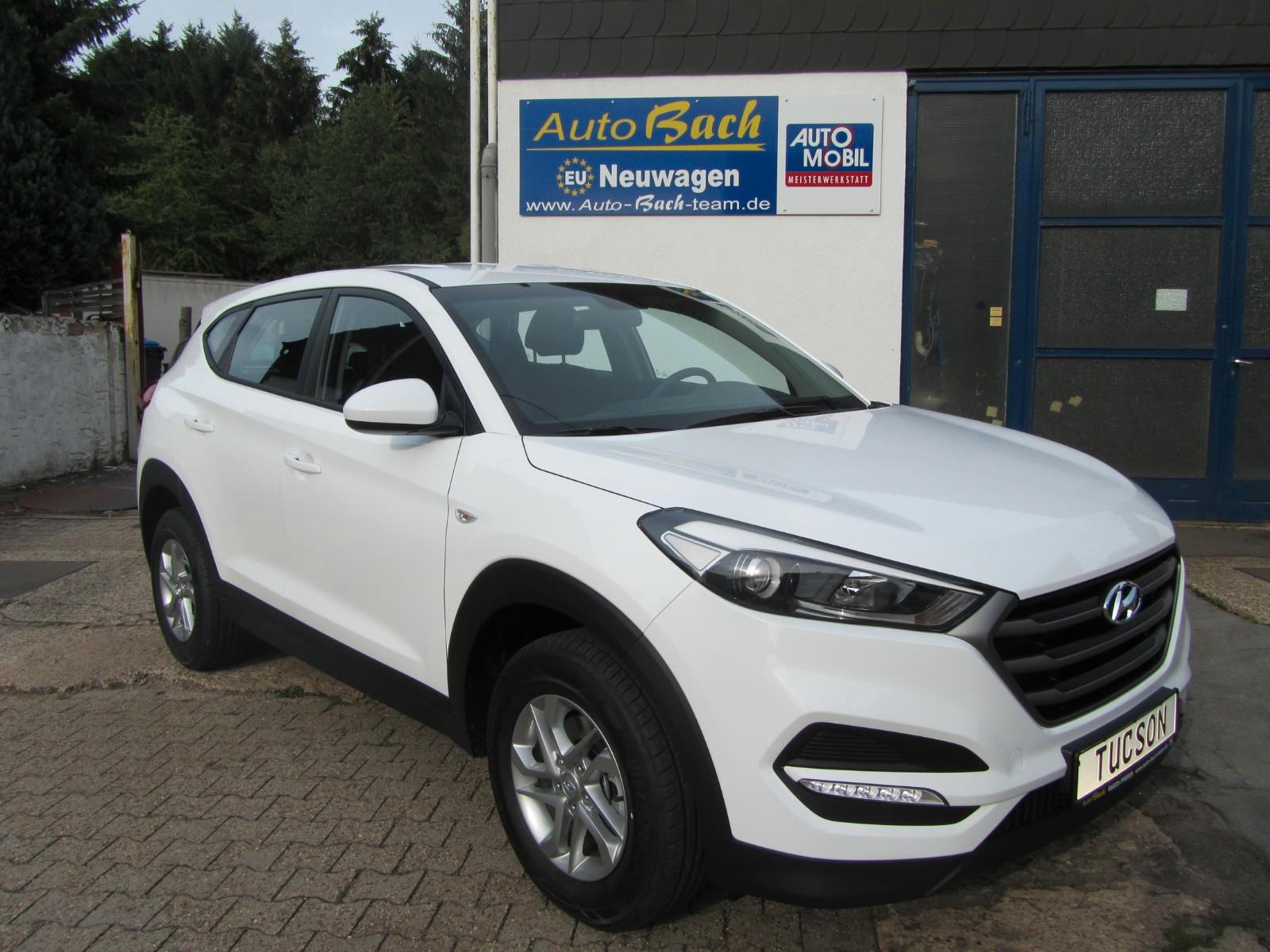 Hyundai Tucson blue 2WD Klima Bluetooth 8 fach bereift
