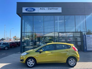 Fahrzeugabbildung Ford Fiesta Trend Klima, Tagfahrlicht, CD Spieler