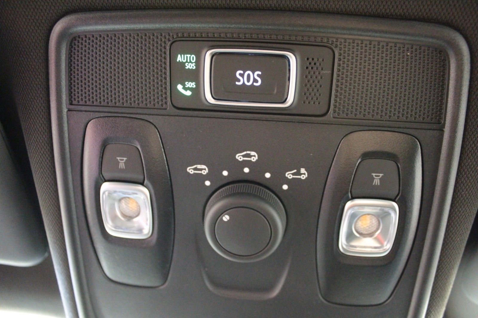 Fahrzeugabbildung Renault Captur Mild Hybrid 160 EDC Esprit Alpine