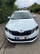 Skoda Octavia 2.0 TDI DSG CLEVER Combi