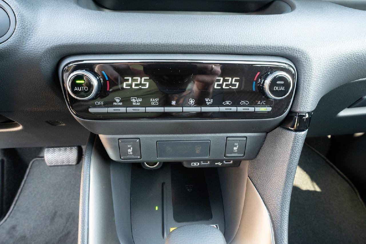Mazda Homura Kamera/LED/SHZ