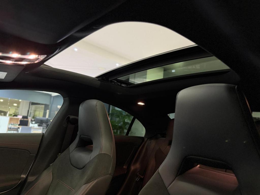 Mercedes-Benz CLA 250