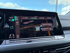 Fahrzeugabbildung Volkswagen Golf VIII Lim. Active eTSI *AHK*LED*TEMP*SHZ*