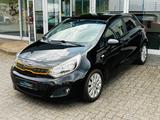 Kia Rio 1,4 Dream Team 1.Hand Scheckheft - gebrauchte Kia Rio aus dem Jahr 2013
