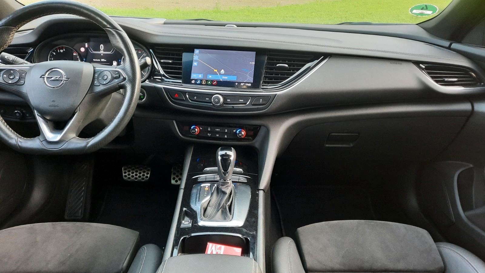 Opel Insignia B Sport GS-LINE 1.HD PANO ALCANTARA