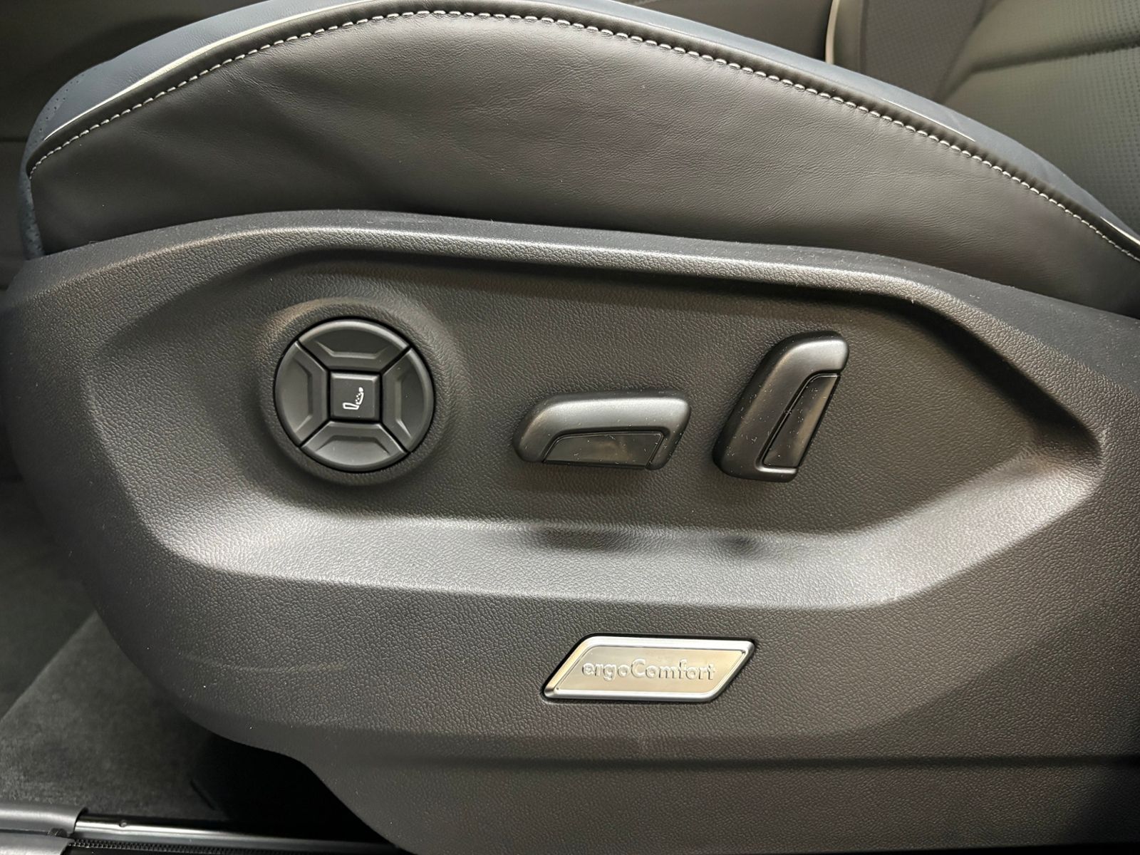 Volkswagen Touareg - Bild 20