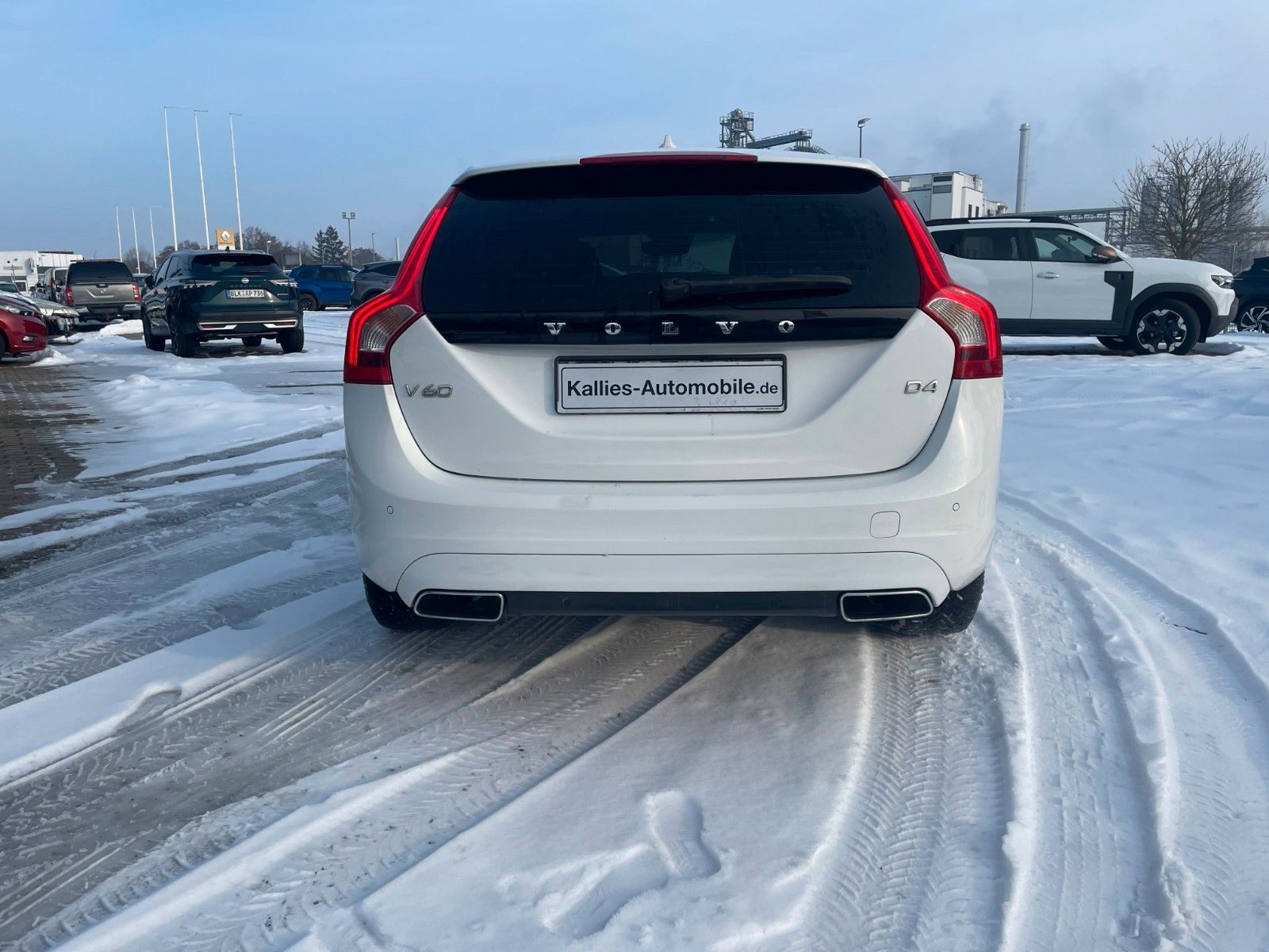 Fahrzeugabbildung Volvo V60 Kombi Momentum