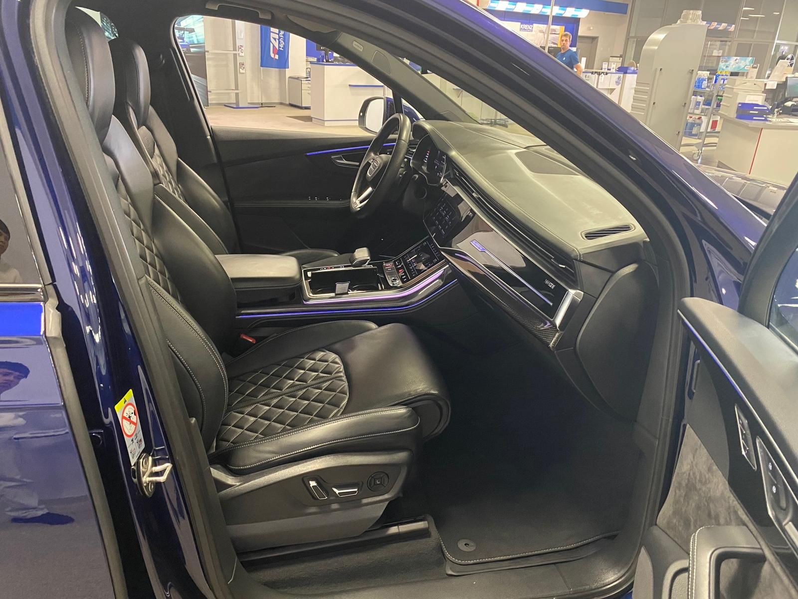 Fahrzeugabbildung Audi SQ7 4.0 V8 TDI quattro AHK+Laser+LEDER+360°+BOSE