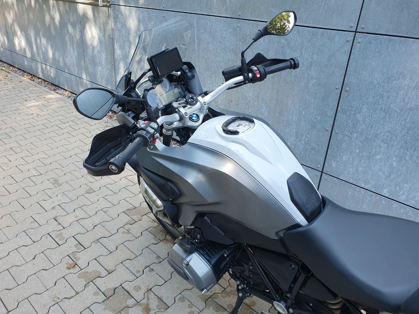 Fahrzeugabbildung BMW R 1200 GS, alle Pakete, drei Koffer, Garantie