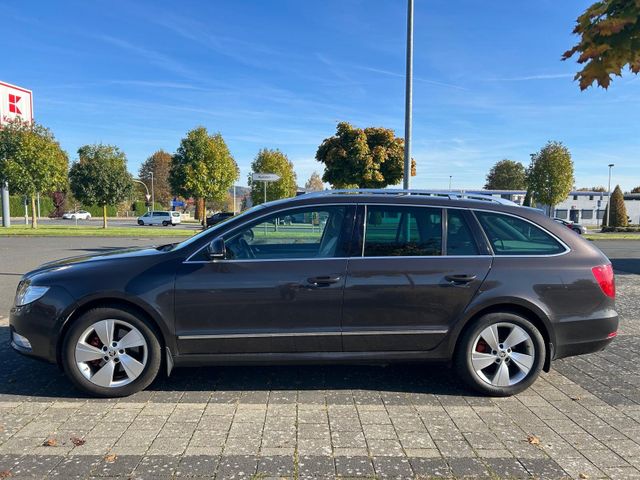 Skoda Superb 2.0 TDI DSG Leder Massage Sitzend 