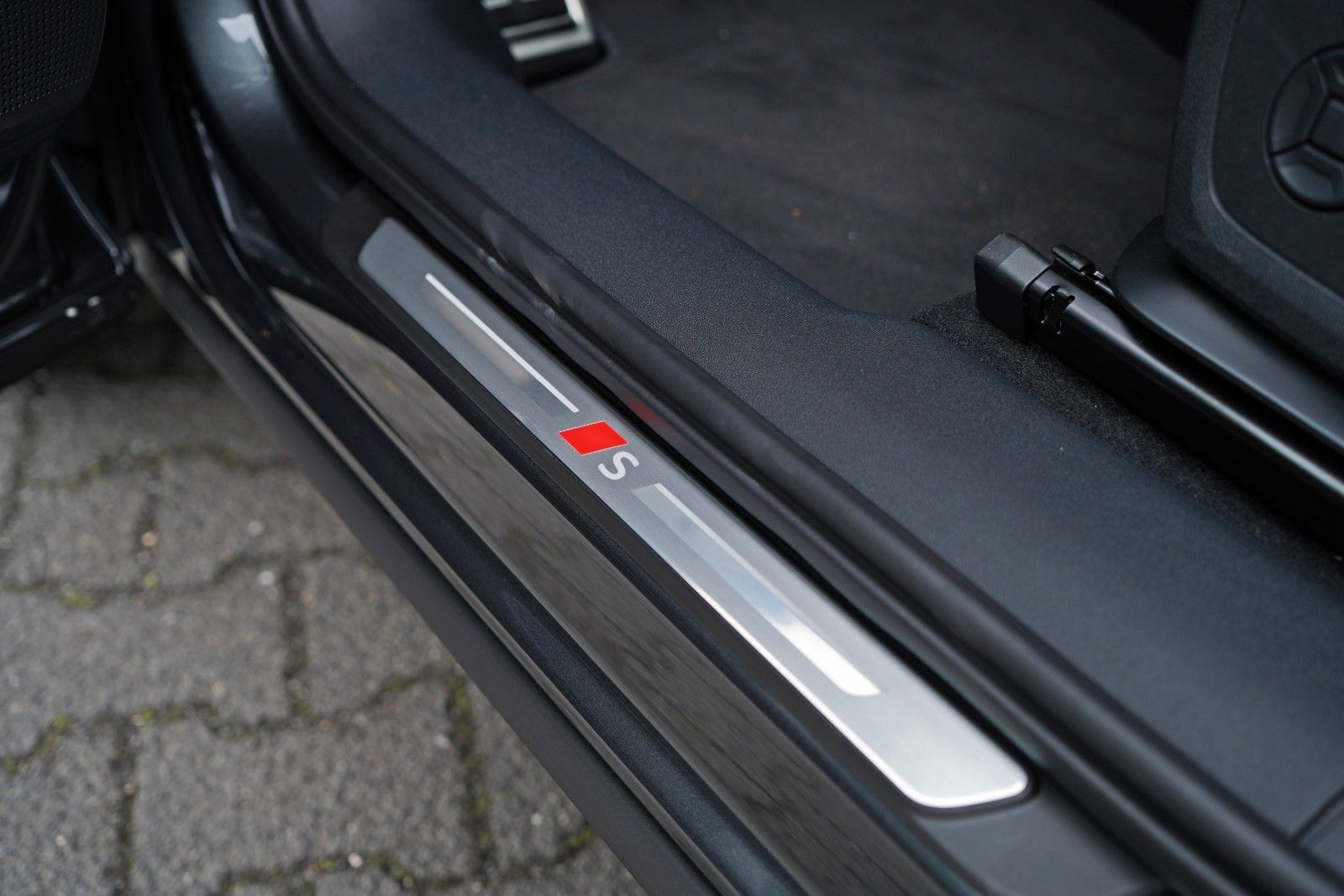 Audi Q3 SUV e-hybrid AHK S-LINE PANO TECH PRO MATRIX foto 9