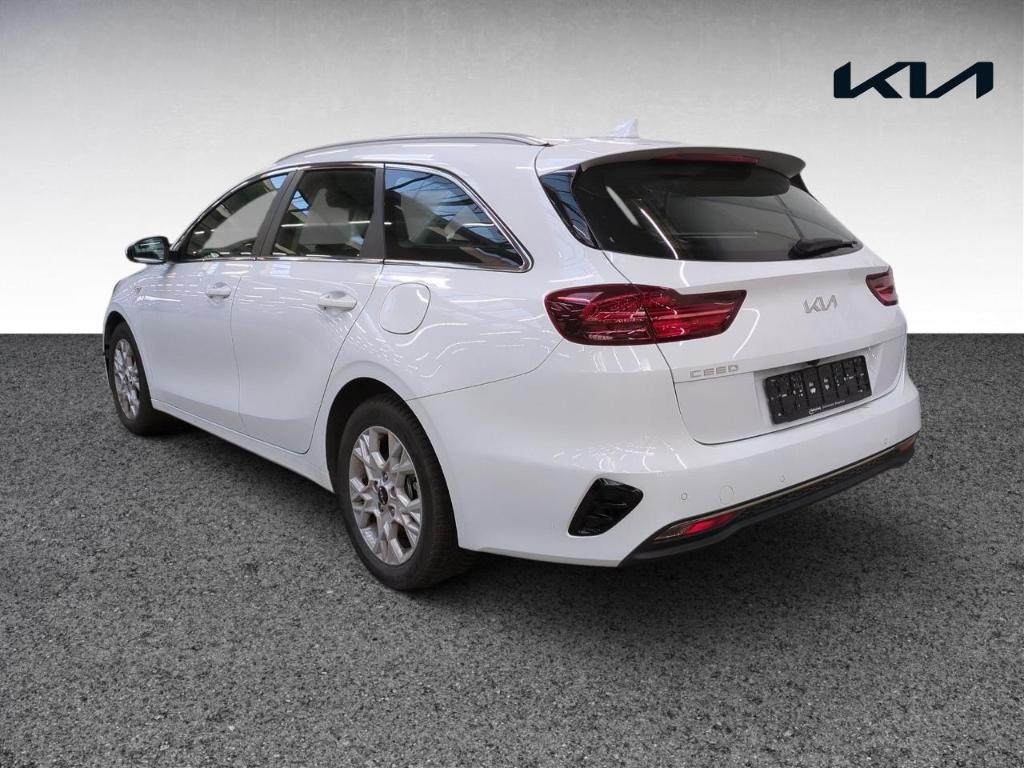 Kia Ceed_sw 1.5T 140 DCT7 VISION Komfort+ Navi ACC