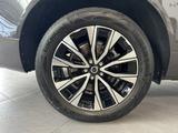 Volvo XC60 B4 D Plus Dark NAV+LED+ACC+TOTW+AHK+H&K+1HD - Volvo: X60