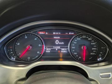 Audi A8 - 11