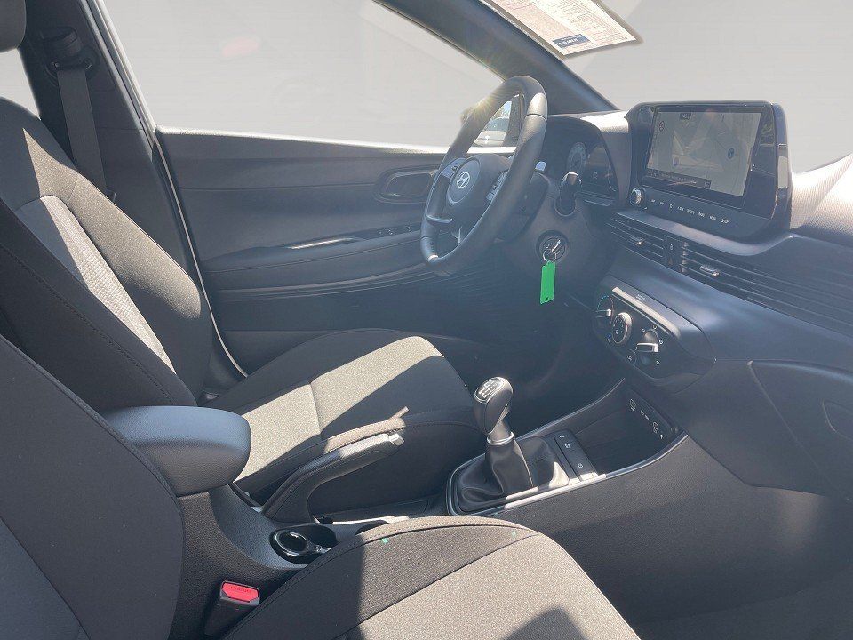 Fahrzeugabbildung Hyundai i20 1.0T 90PS Blackline