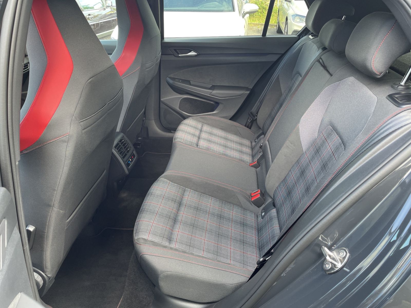 Volkswagen Golf - Bild 17